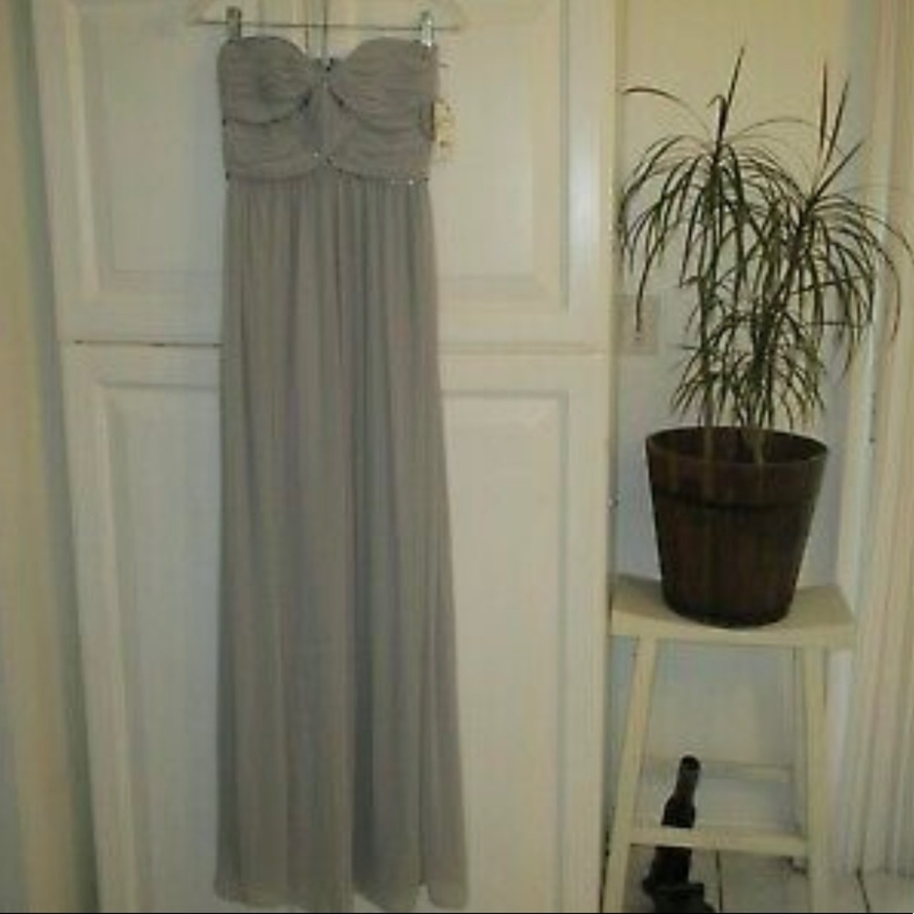 Georgina Chapman of Marchesa gray long formal dress. Size 4